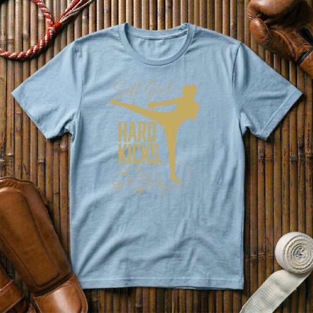 Soft Girl - Hards Kicks - T-Shirt