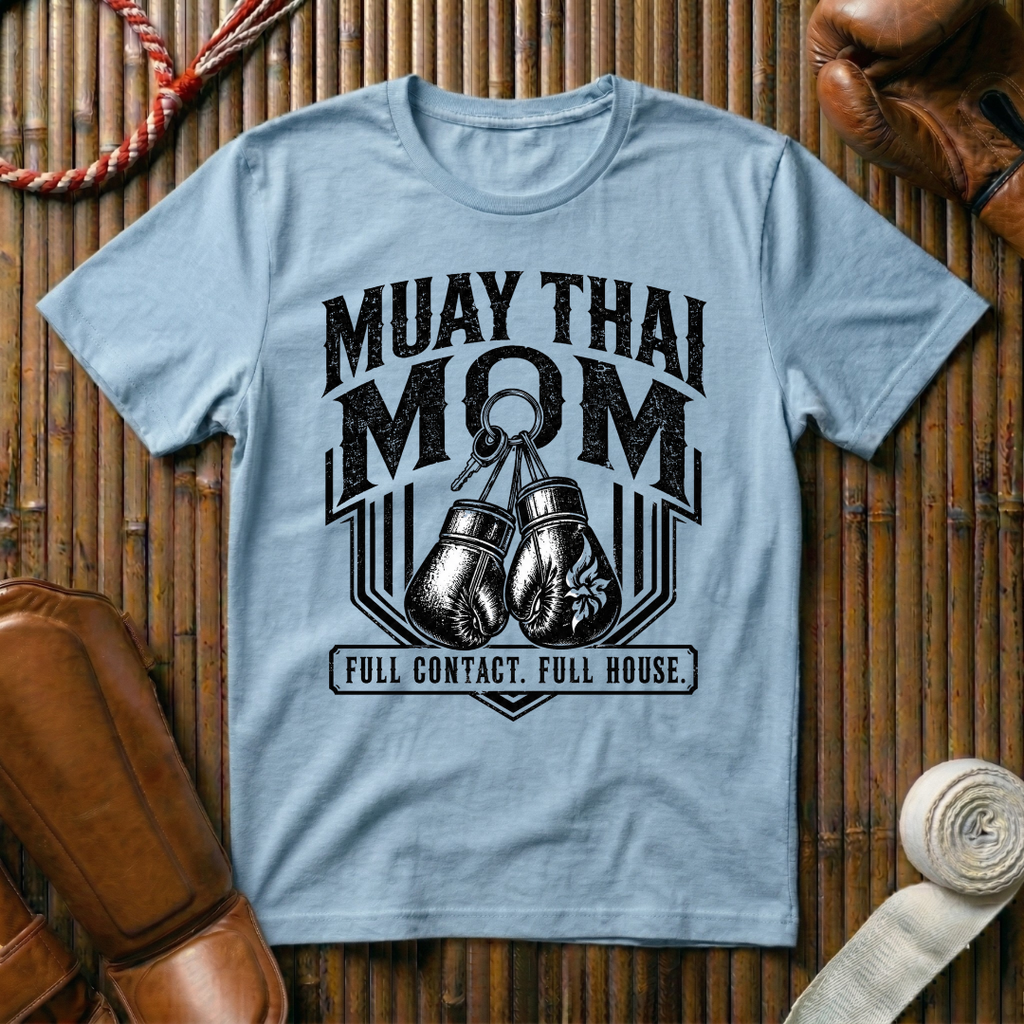 Muay Thai Mom - T‑Shirt