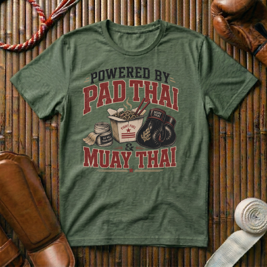 Powered By Pad Thai & Muay Thai - T‑Shirt
