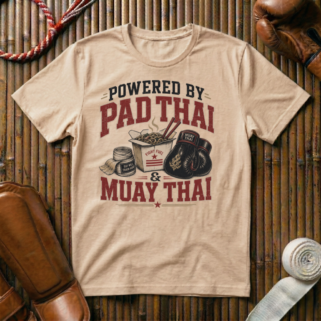 Powered By Pad Thai & Muay Thai - T‑Shirt