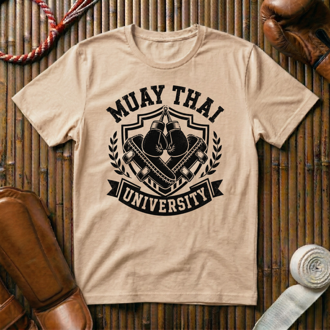 Muay Thai University - T‑Shirt