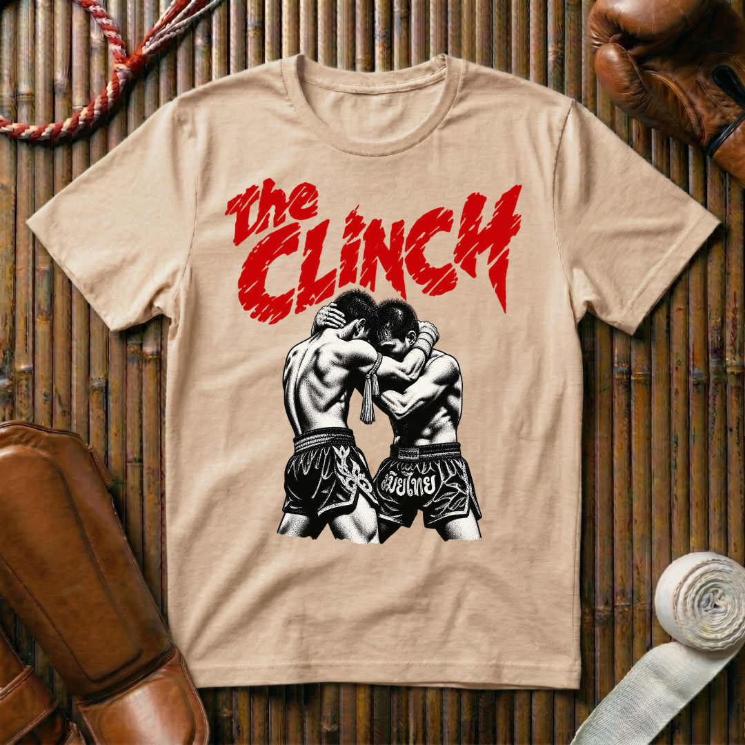 The Clinch - T‑Shirt