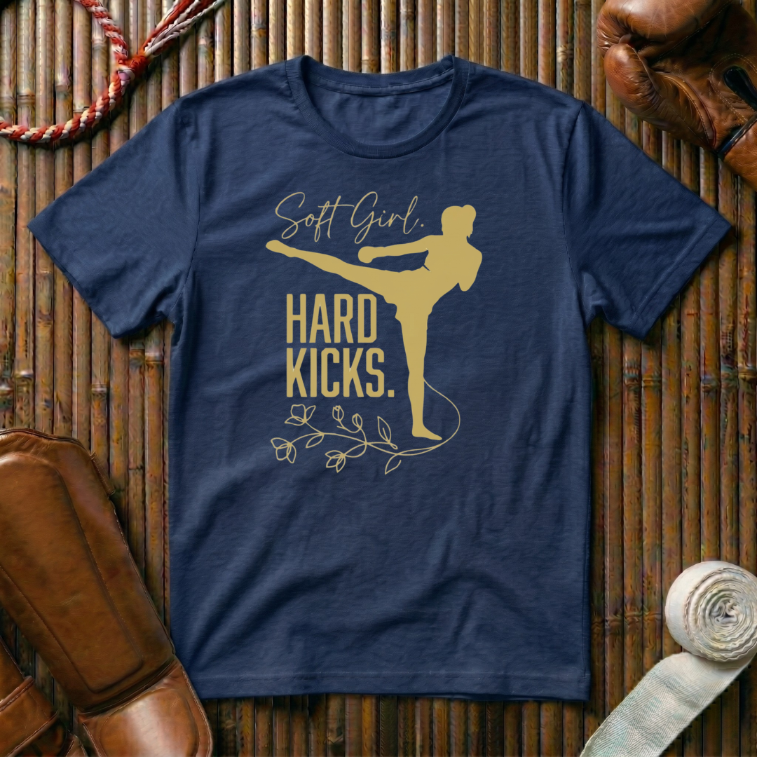 Soft Girl - Hards Kicks - T-Shirt