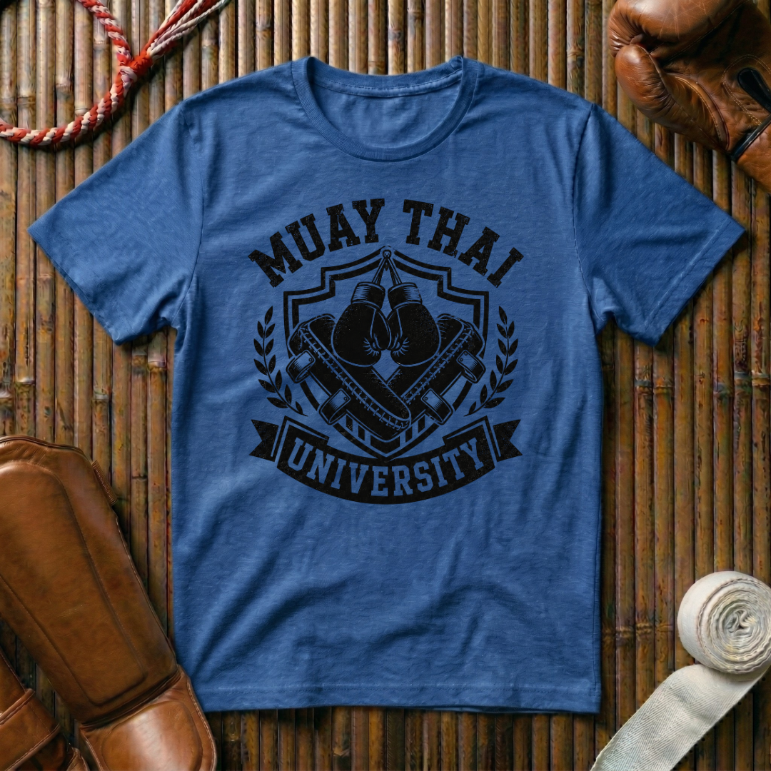Muay Thai University - T‑Shirt