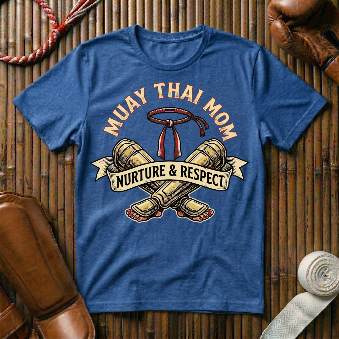 Muay Thai Mom - T-Shirt