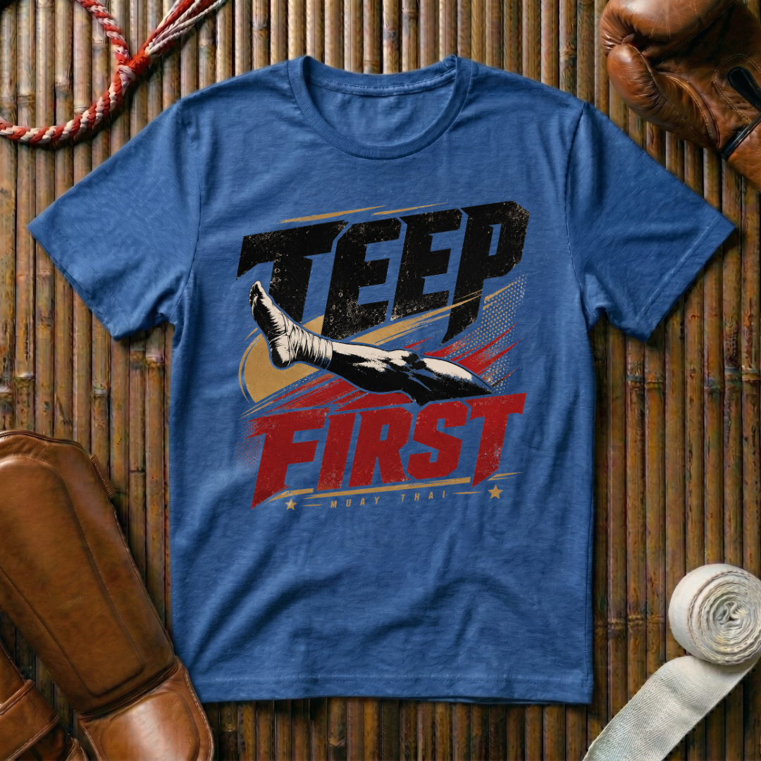 Teep First - T‑Shirt