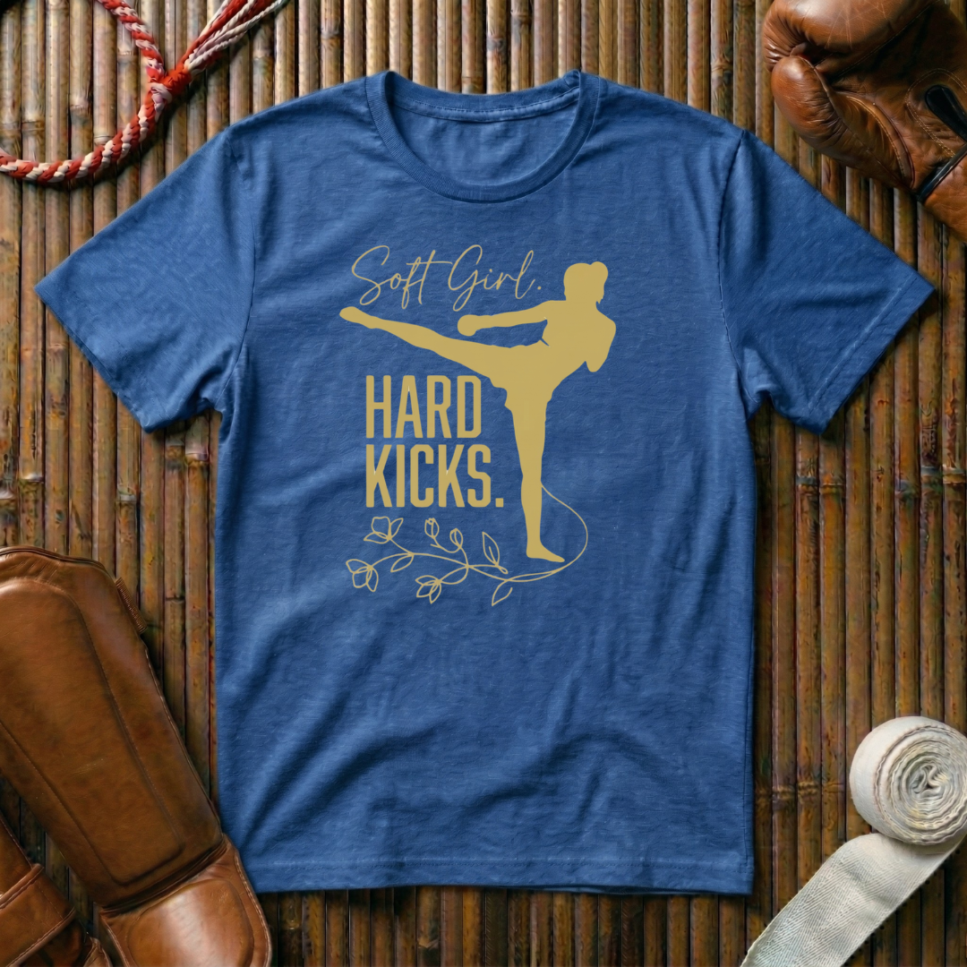 Soft Girl - Hards Kicks - T-Shirt