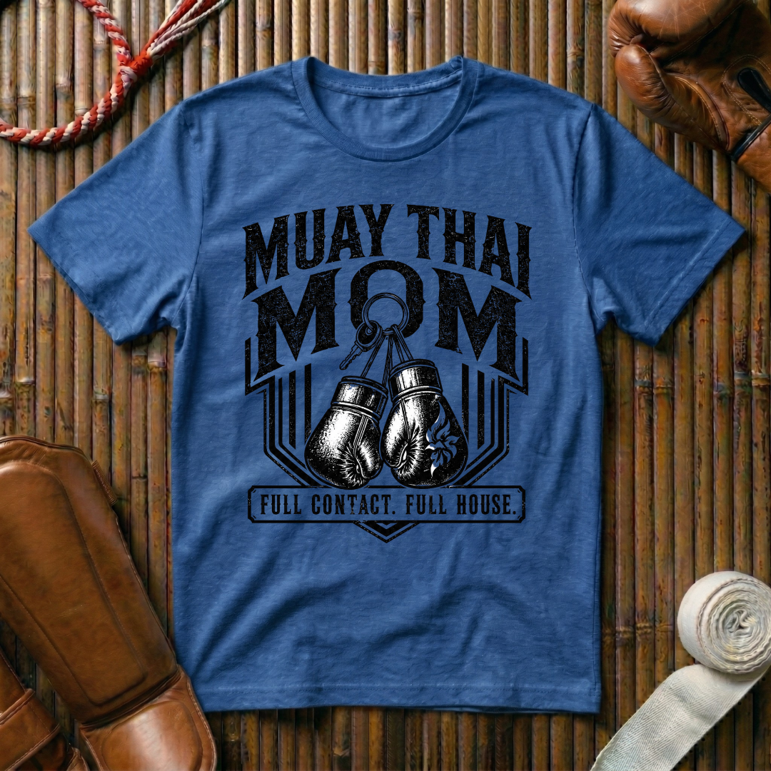 Muay Thai Mom - T‑Shirt