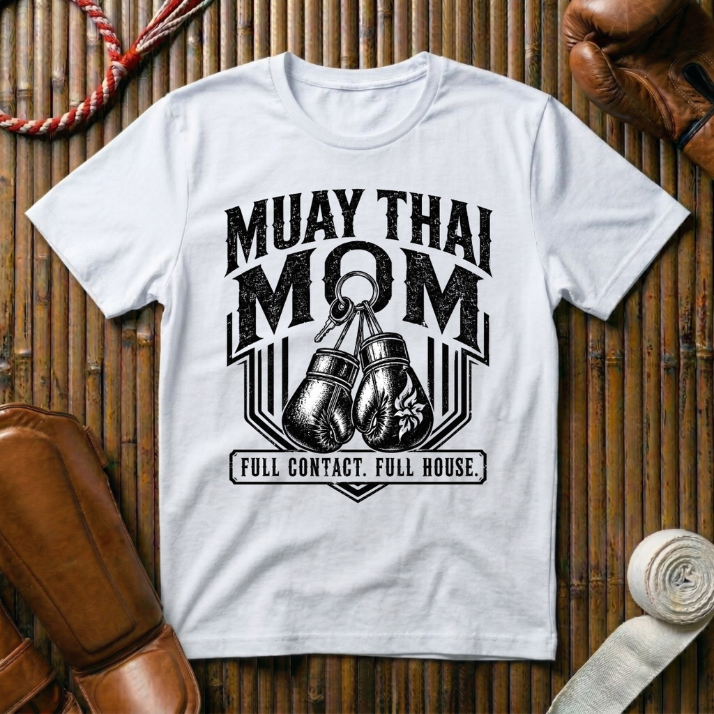 Muay Thai Mom - T‑Shirt